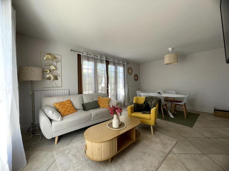 Maison 6 Couchages, 200m Holiday home *